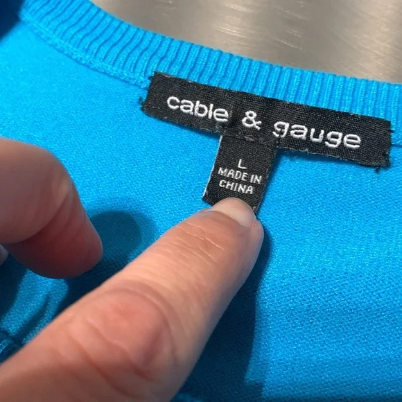 Cable & Gauge Perforated Turquoise Cardigan Size L - Picture 5 of 6